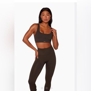 SET ACTIVE - Sculptflex Box Cut Bra and Leggings - Espresso - Size M (Worn Once)